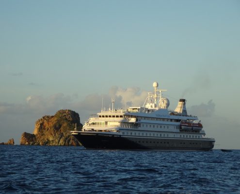 Silver Explorer Seitenansicht vom Zodiac gesehen