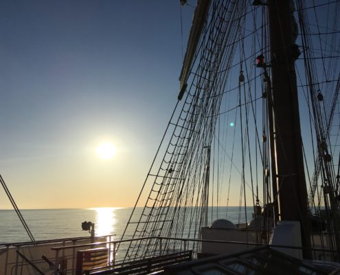 Sonnenuntergang von der SeaCloud 2 gesehen