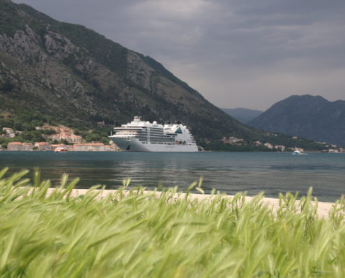 Seabourn Ovation in Kotor